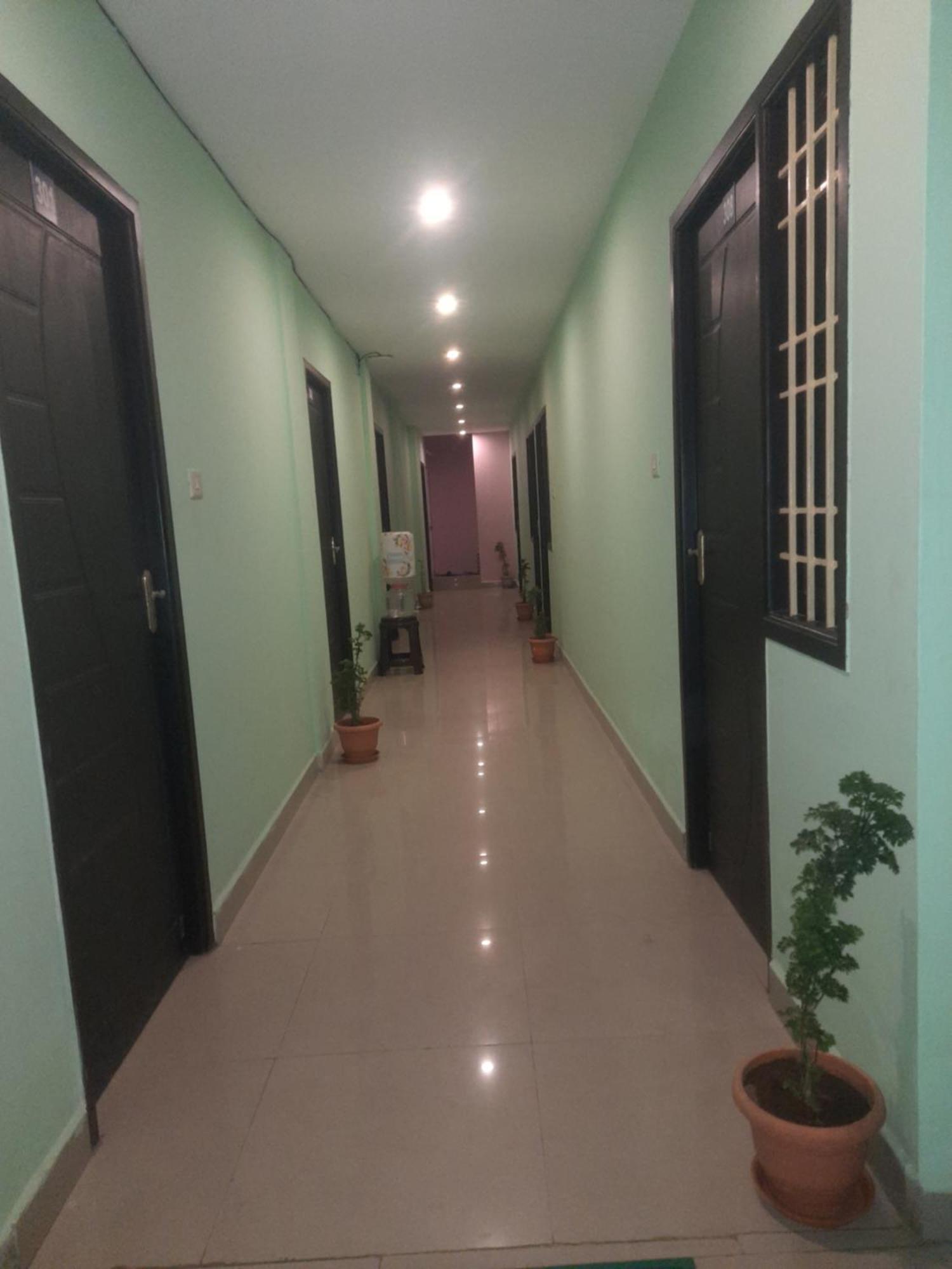 Skyway Rooms 蓬蒂切里 外观 照片